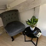 Appartement Cosy Et Moderne, Proche Cite Des Papes
