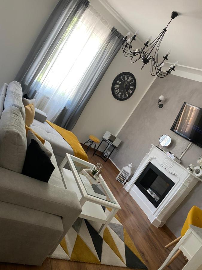 Apartment Cosy Et Moderne, Proche Cite Des Papes *
